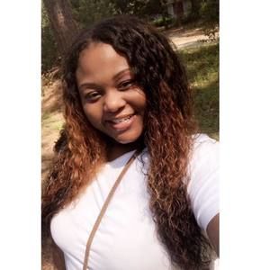 Meet your Posher, Tyra